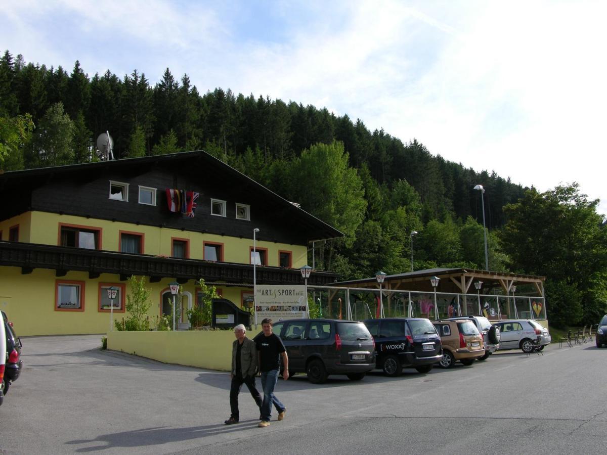 The Art & Sport Hotel Innsbruck Exterior photo